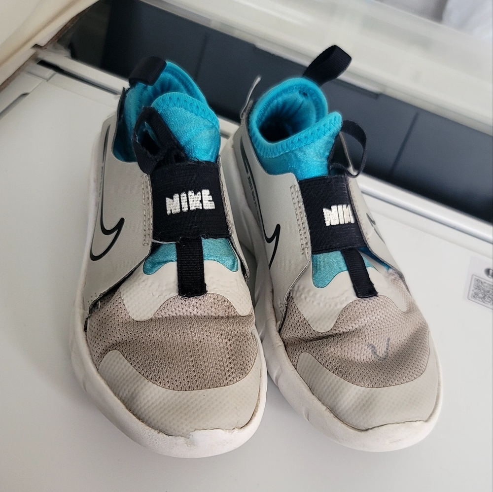 Nike Youth Flex Runner 2